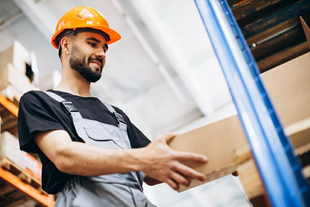 The Role of Manual Handling Course in Supporting British Event Workers - Manual Handling Training Article
