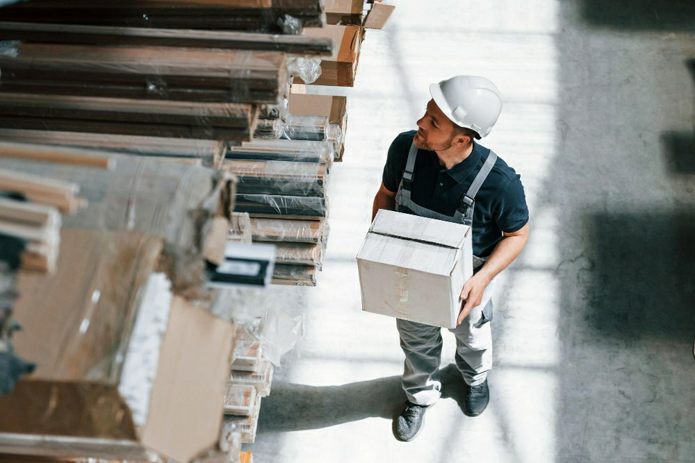 Advanced Manual Handling Techniques for Delivery Drivers... - Manual Handling Training UK