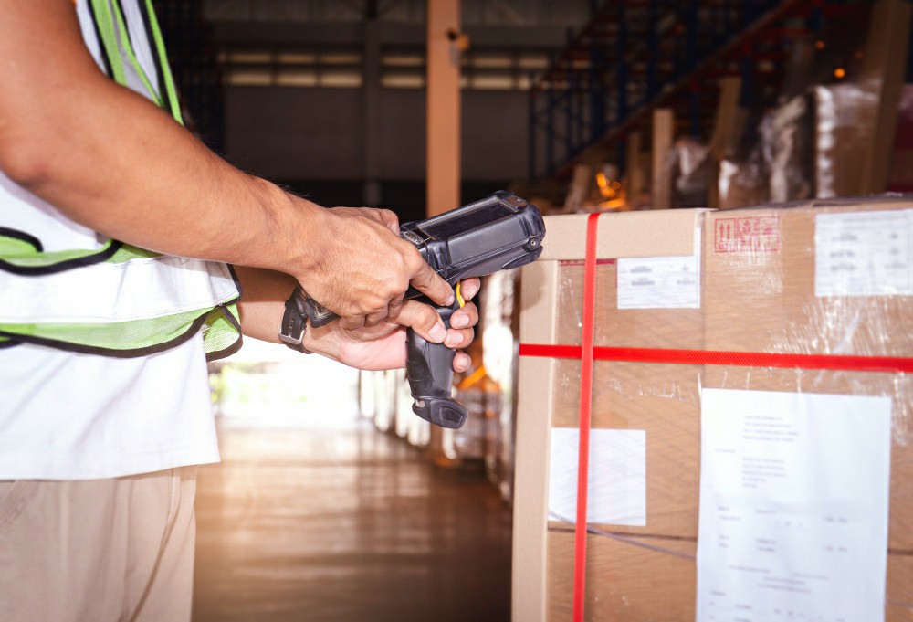 Exploring the Benefits of Online Manual Handling Courses in the UK - Manual Handling Training Article
