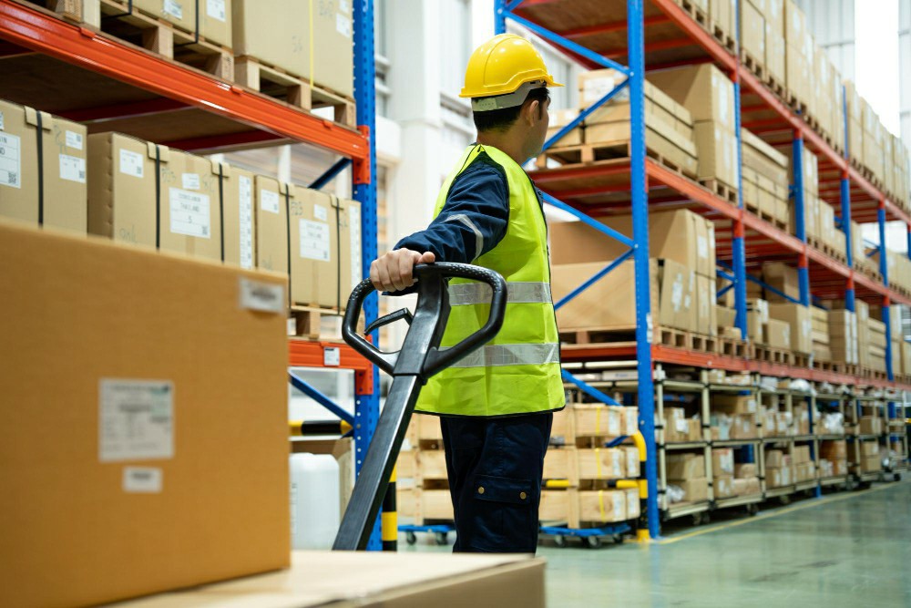 Top Affordable Manual Handling Courses Available Online for London Residents - Manual Handling Training Article