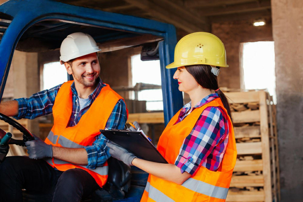 Unlocking Career Opportunities: The Importance of Manual Handling Courses in the UK - Manual Handling Training Article