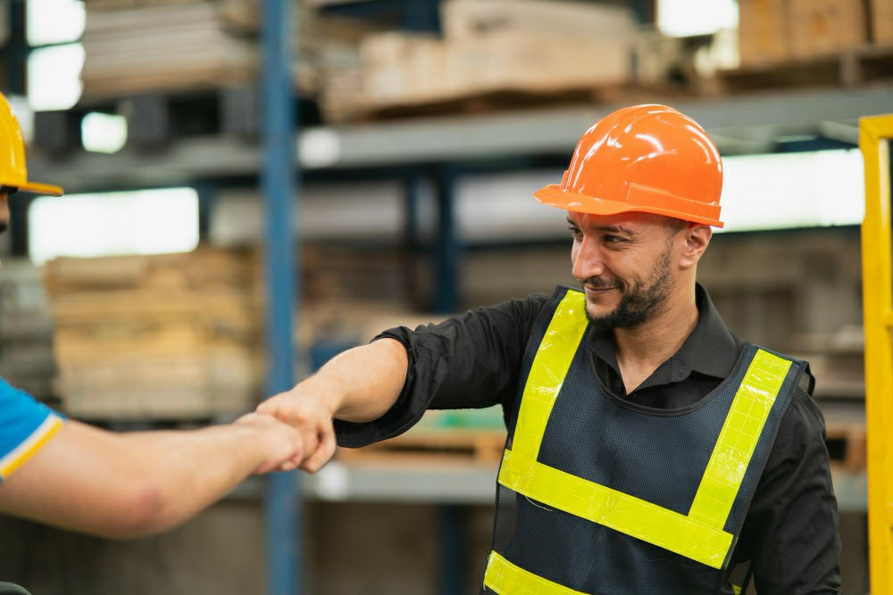 Unlocking Career Opportunities: The Importance of Online... - Manual Handling Training UK