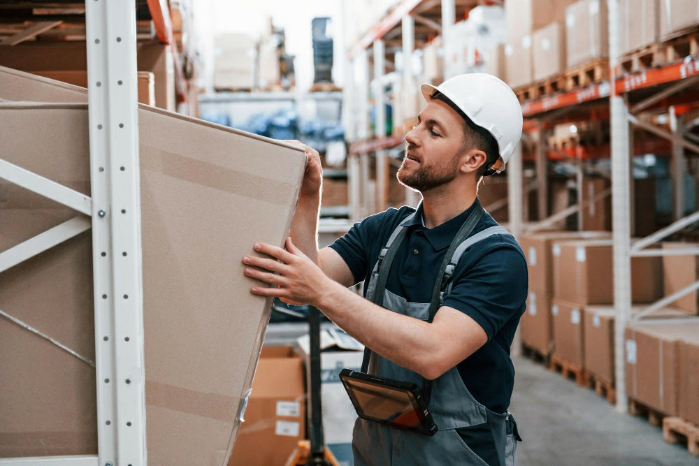 Unlocking Workplace Safety: The Essential Guide to... - Manual Handling Training UK