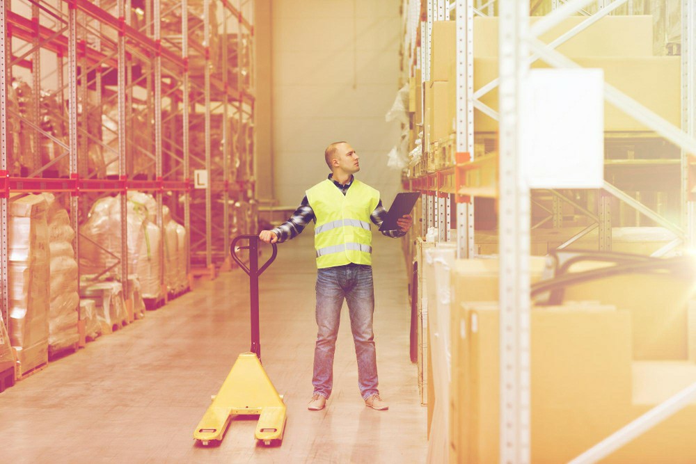 The Essential Guide to Completing Your Online Manual Handling Course in London - Manual Handling Training Article