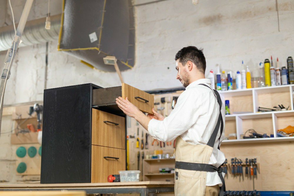 Enhancing Workplace Safety: The Role of Health and... - Manual Handling Training UK
