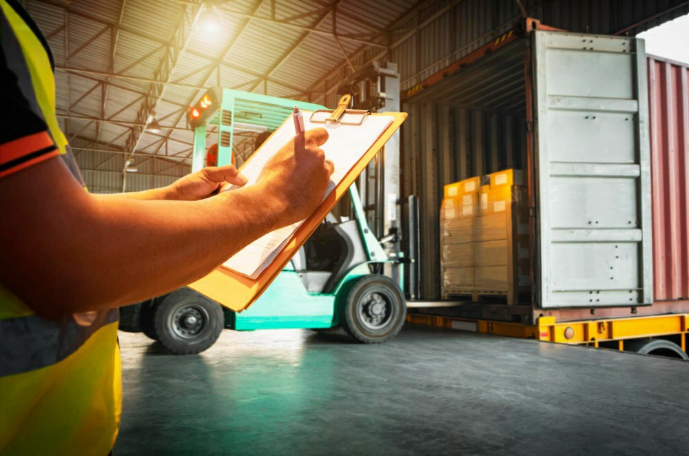 Maximizing Safety and Efficiency: The Impact of Manual Handling Training in London - Manual Handling Training Article