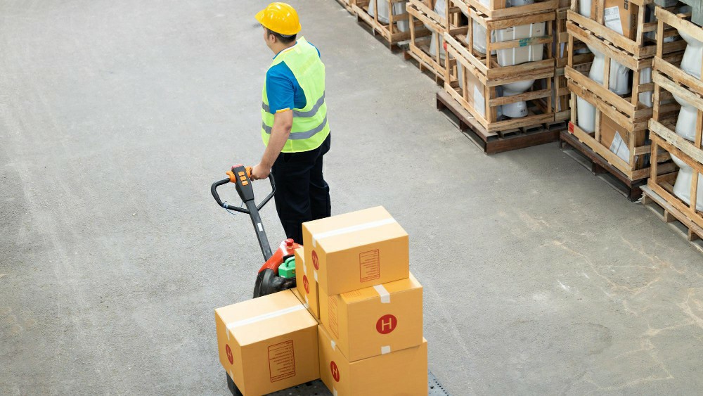 Unlocking Safety: The Importance of Online Manual Handling Training in the UK - Manual Handling Training Article