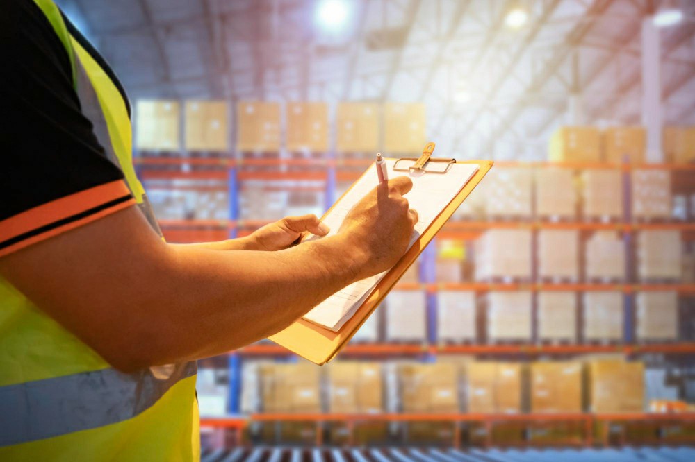 Mastering Manual Handling in London: Your Ultimate Guide to Online Training - Manual Handling Training Article