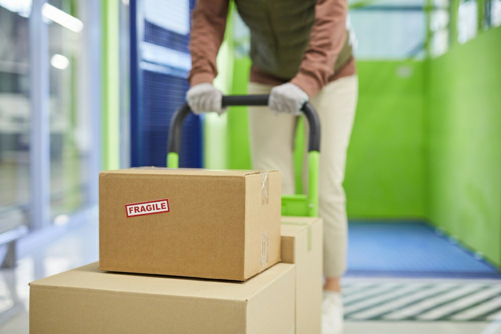 The Future of Learning: Online Manual Handling Training in the UK - Manual Handling Training Article