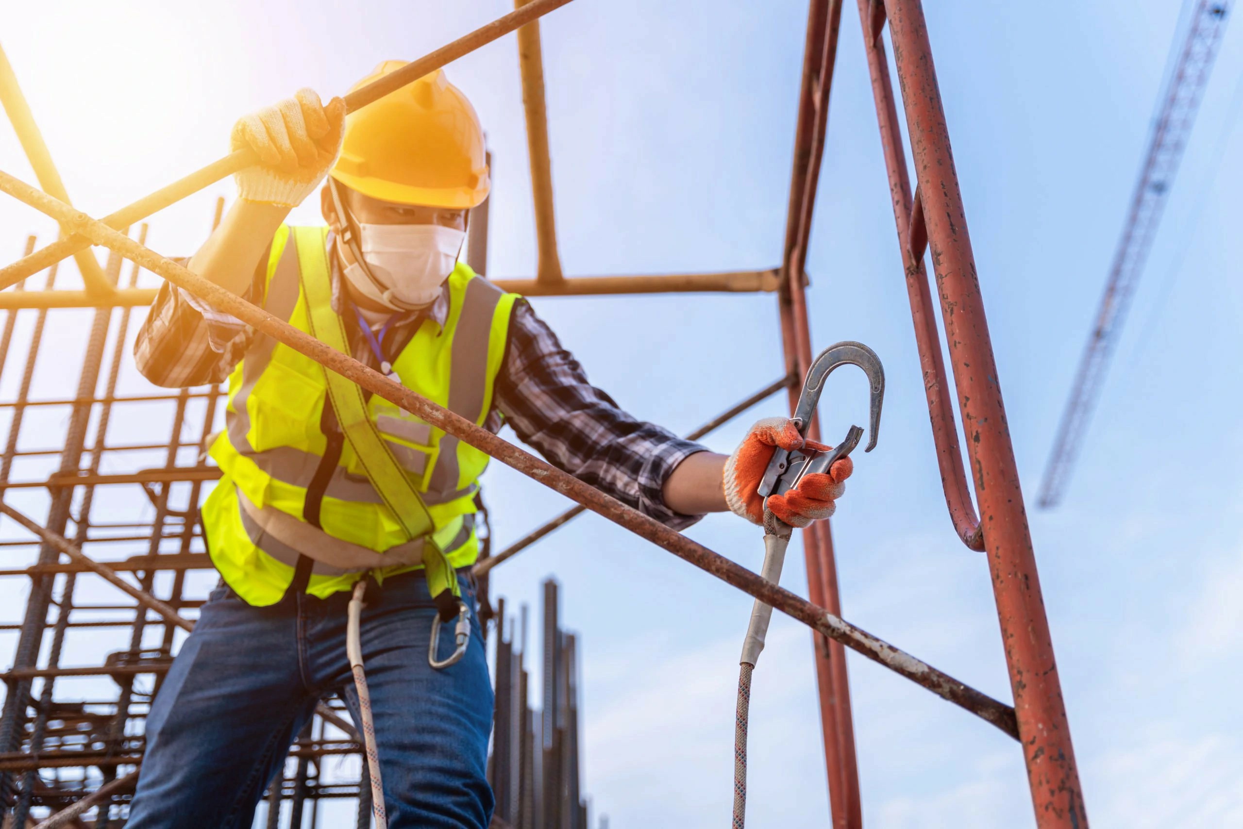 Avoiding the Pitfalls: Common Mistakes in Working at... - Manual Handling Training UK