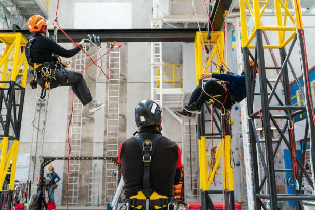 Top Mistakes Workers Make While Working at Heights and... - Manual Handling Training UK