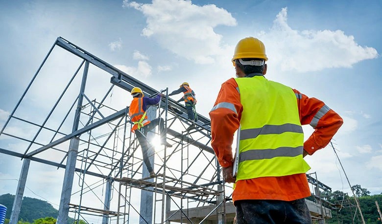 The Crucial Role of Refresher Training in Maintaining... - Manual Handling Training UK
