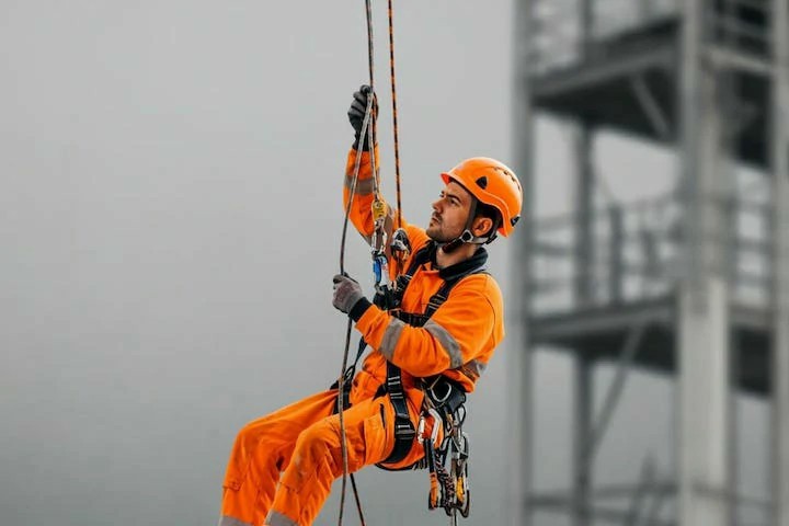 Unlocking Safety: The Ultimate Benefits of Online... - Manual Handling Training UK
