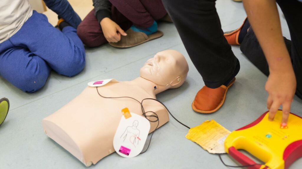 Elevate Employee Safety: The Indispensable Need for... - Manual Handling Training UK