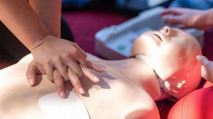 Elevate Your Workplace Safety and Compliance: The Essential First Aid & CPR Certification for Businesses in the UK - Manual Handling Training Article