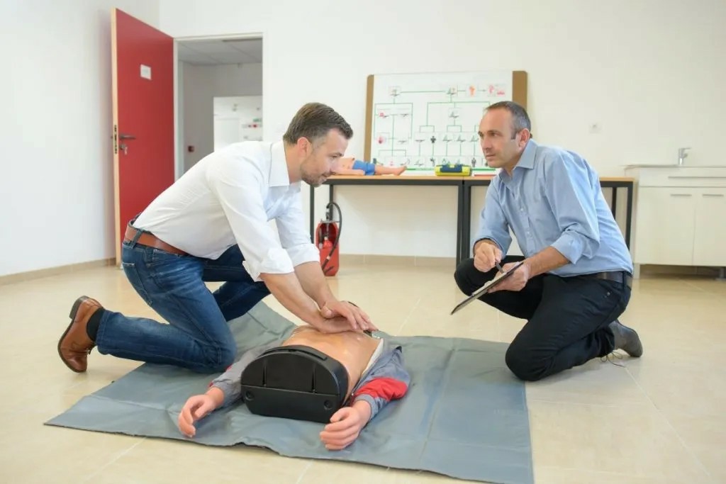 Essential First Aid Training: Boost Your Workplace... - Manual Handling Training UK