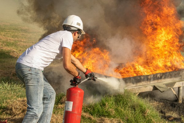 Maximize Workplace Safety: Essential Online Fire Safety... - Manual Handling Training UK
