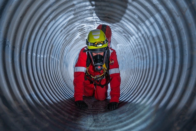 Master Confined Space Entry & Safety: Your Online Certification Journey in the UK - Manual Handling Training Article