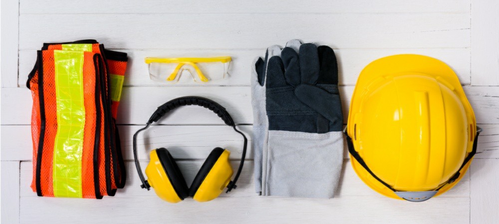Elevate Workplace Safety with Online PPE Training Certification in the UK - Manual Handling Training Article