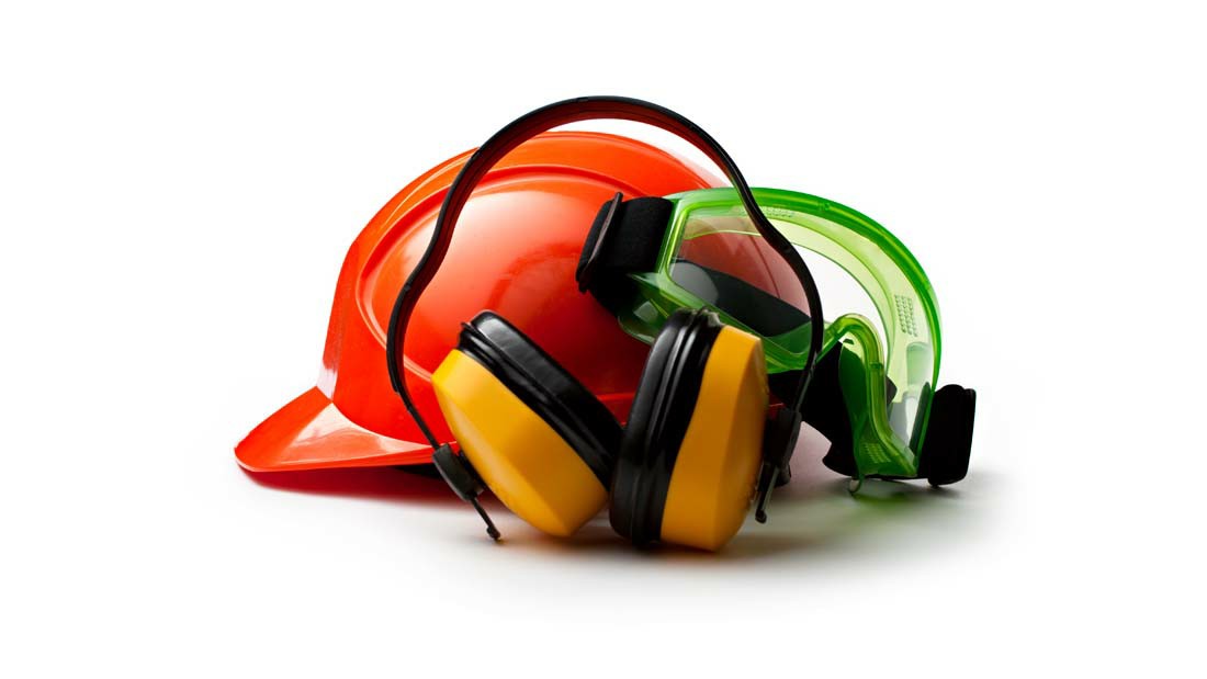 Enhancing Workplace Safety: Your Guide to Online PPE Certification in the UK - Manual Handling Training Article