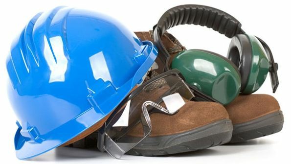 Enhance Workplace Safety with Online PPE Awareness Training in the UK - Manual Handling Training Article
