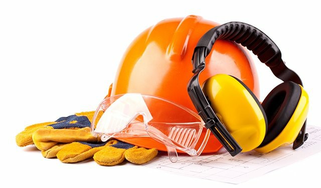 Unlock Your Career Potential with Online PPE Training Certification in the UK - Manual Handling Training Article